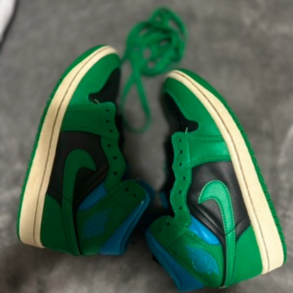 Kids Green and Black Sneakers